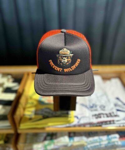 Filson Smokey Bear Logger Mesh Cap, Gross real wear München, Brown, Orange, Snapback, Front Logo
